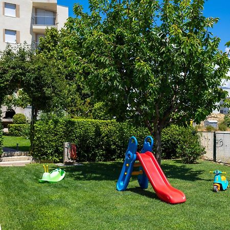 Sunny Garden A2 Split Exterior foto